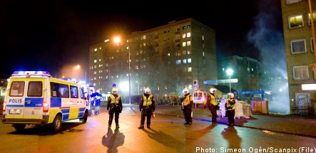 Malmo Sweden: The police has to work three shifts overtime to keep the peace in Rosengård 1 6a00d8341c60bf53ef01156e363994970c 500wi