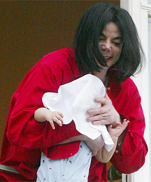 Michael Jackson dies at 50 1 601639