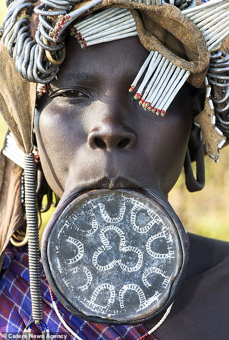 WAKANDA IS REAL: Rare Isolated tribe in Ethiopia caught on Camera 4 8399528 6581431 image m 49 1547208035050