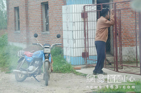 Chinese Export Dead Chicken - Photo Gallery 3 image221