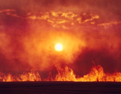 Top Obama Aide Warns Russia “End Of World” Near 2 apocalyptic sky