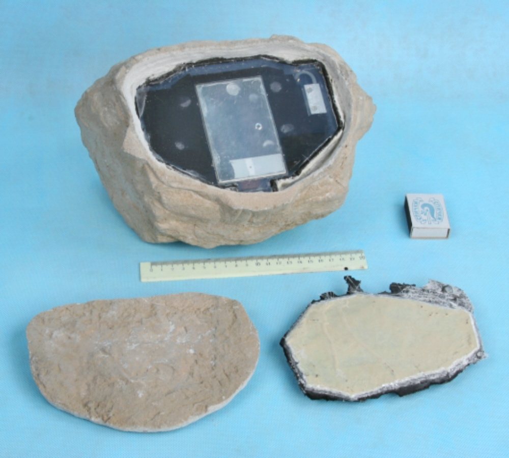 Iran finds spy rock device at Fordow secret nuclear compound 2 00 uk mi6 spy rock 01 12