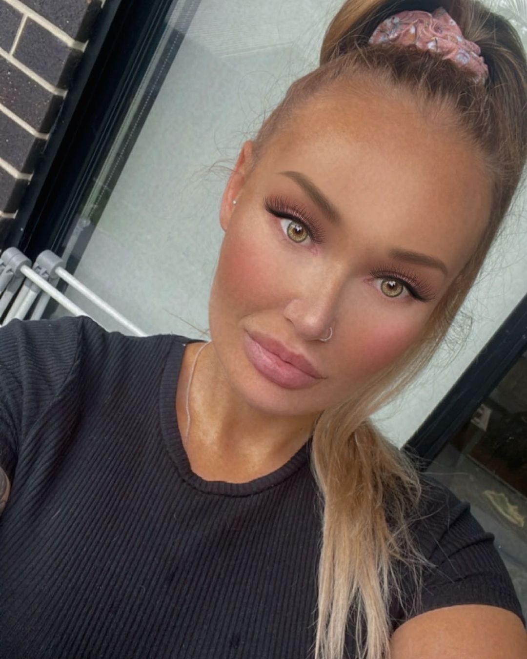 2 Beautiful Australian Barbie Dolls Get Permanent Heart Problems after Drinking Poisoned Juice 10 just peachyx aus 1