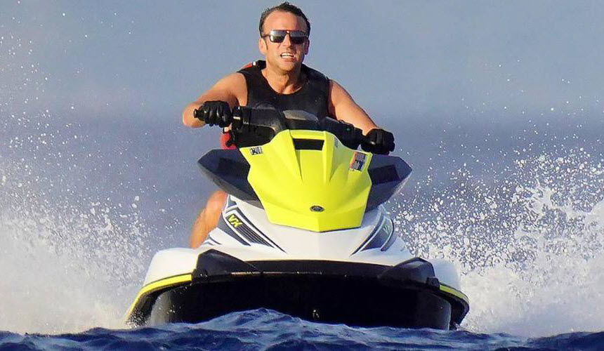 Macron Criticized for jet-skiing while Urging the Public to Conserve Energy 1 macron jetski