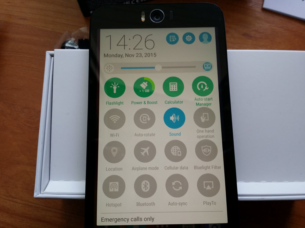 ASUS Zenfone Selfie Review - Asus prepares to destroy Samsung Galaxy series 6 7A1J05J