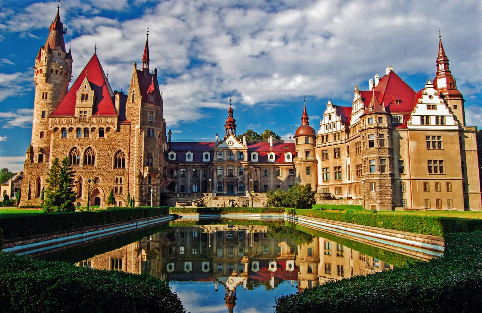 Poland the only country in last 20 years that becomes FIRST WORLD 6 7EAF3uC