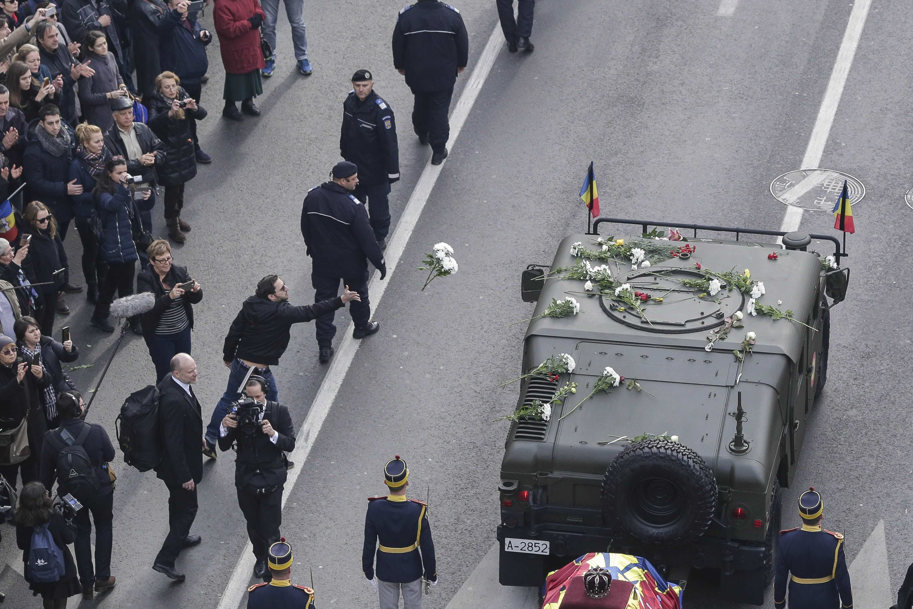 Romania mourns death of King Michael I, European royalties attend funeral 18 8Ic8qts