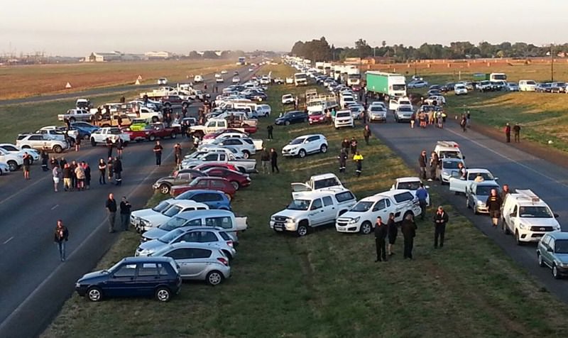 South Africa: Farmer Killed as Whites Pointlessly Protest 6 9U1yJAw