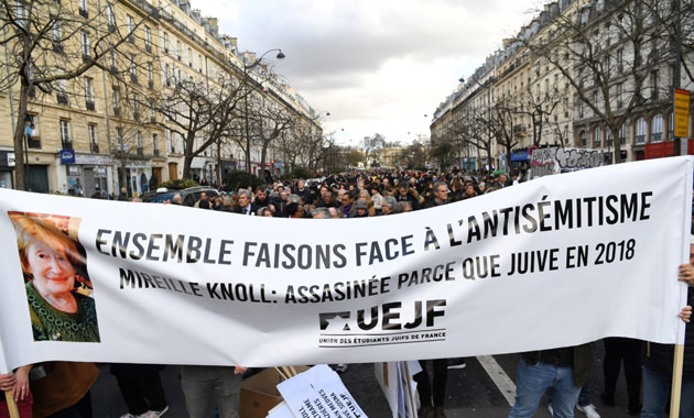 Thousands of French March Through Paris to Mourn the Murder of Holocaust Survivor 2 DZJCYQa