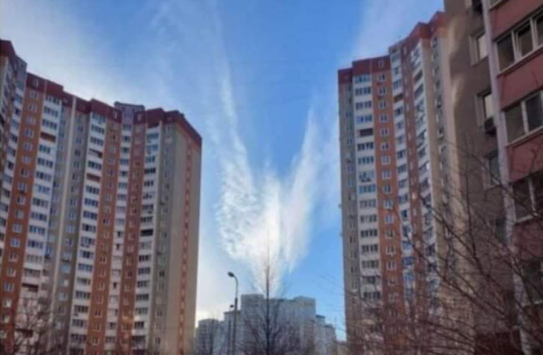 Many People Seeing 'Luminous Angels' In Skies Over Ukraine, Says Major Archbishop 1 G5amUd2