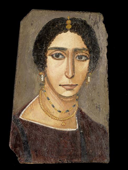Black SJWs meltdown on Twitter after white Nefertiti reconstruction revealed 8 UMUKbDK