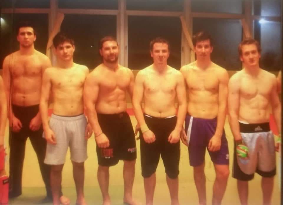 Moldovan Kickboxing Trainer from Italy Dead 10 Days after being stung by Fay Sir Wasp 2 Uc4Ftr4