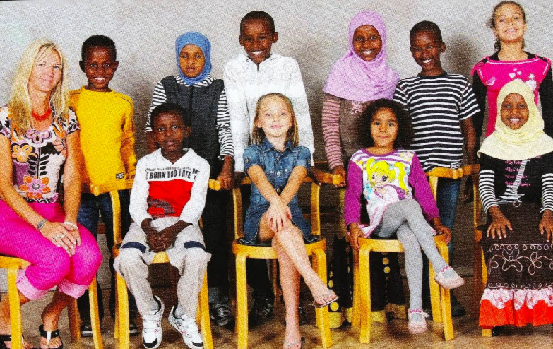 Sweden Population replacement in full swing: 1 in 4 students has migrant background 1 atYPGyD