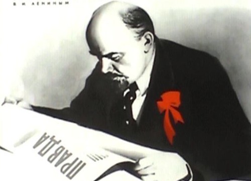 Russian Newspaper: "America descending into Communism without a fight" 1 lenin pravda