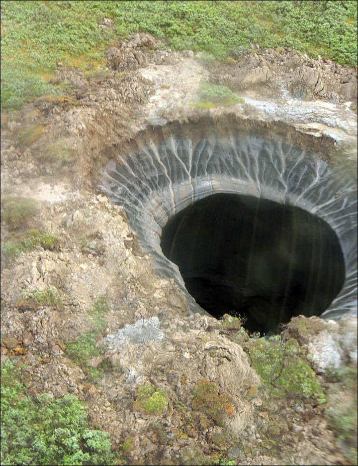 Mysterious Siberian Holes Now Classified As “Potential National Threat” 3 ccz3