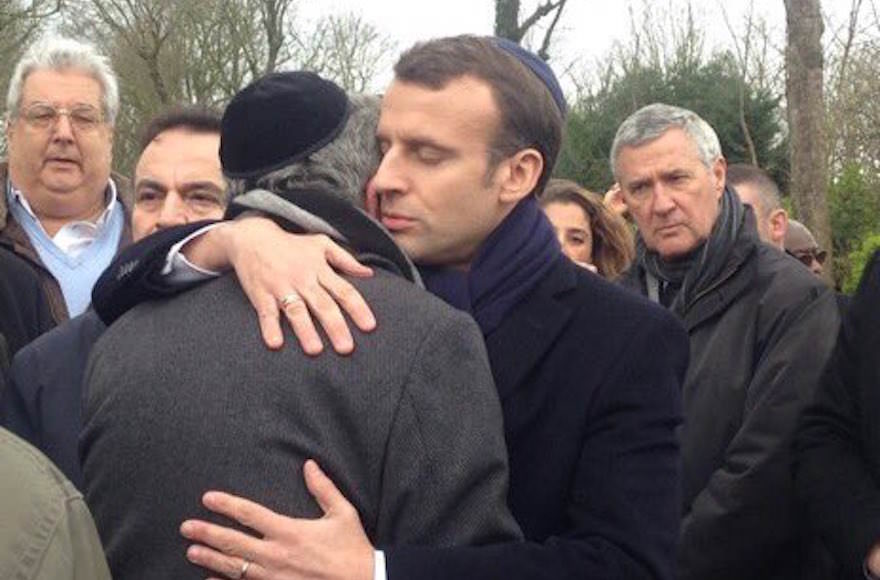 Thousands of French March Through Paris to Mourn the Murder of Holocaust Survivor 3