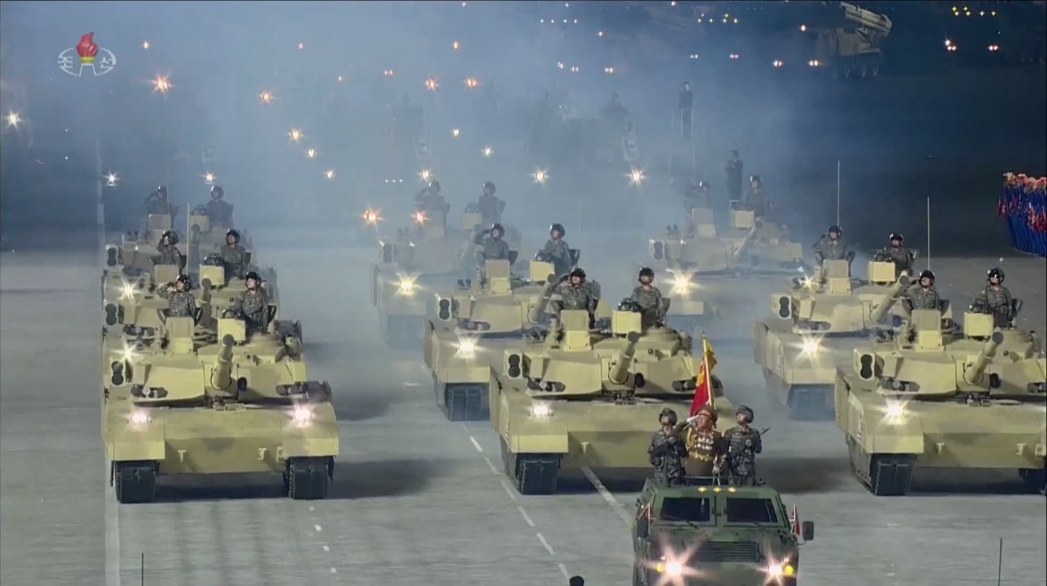 North Korea Showcases new Nuclear ICBMs, Tanks and other stuff 4 5f81b85b85f5400251459ebf