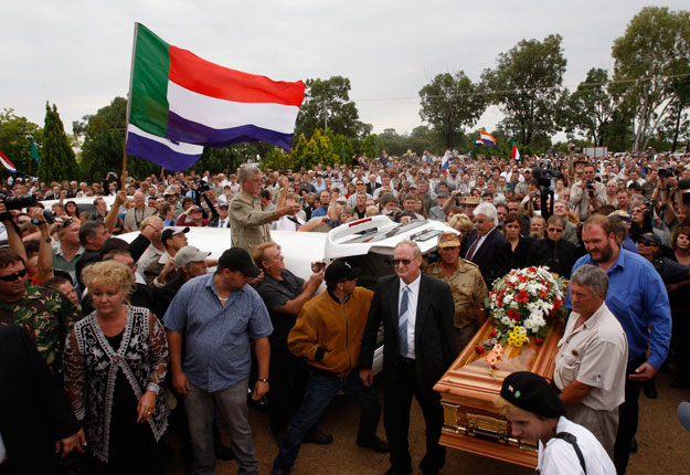 Thousands Attend Terre'Blanche Funeral 1 344f78bd7f5840058eb7523b5c757af9