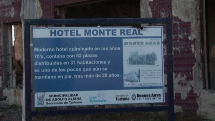Argentina ghost town attracts tourists after 25 years underwater 4 28