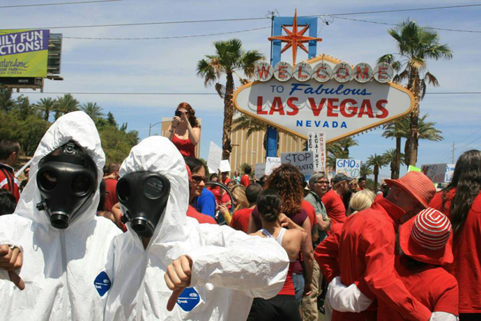 Monsanto Video Revolt: Global anti-GMO online rally launches 2 378107 575238939183240 169179408 n