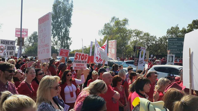 Global march challenges Monsanto's dominance 3 monsanto 8