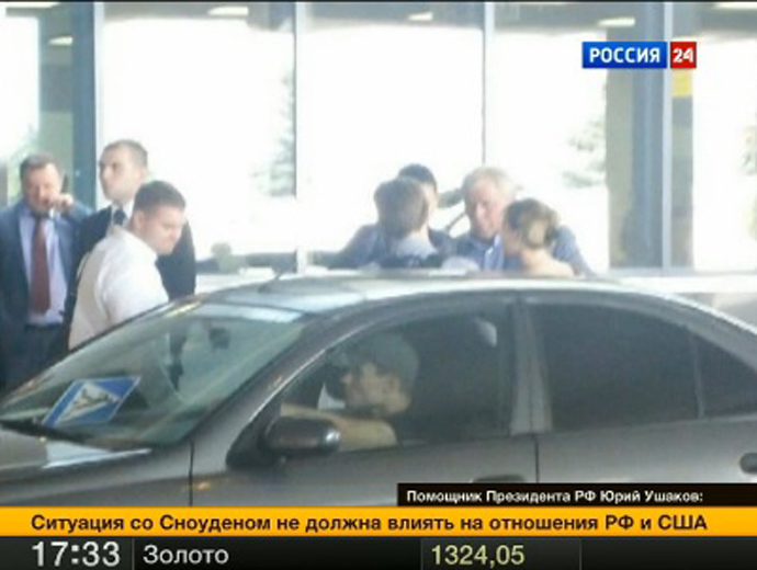 Obama cancels Moscow meeting with Putin over Snowden 2 snow den