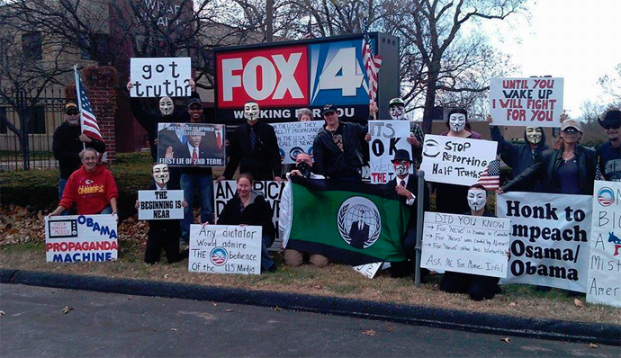 Thousands protest press credibility in march against mainstream media 2 1