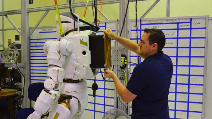 NASA unveils 6-foot-tall humanoid robot 2 2