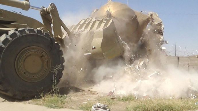 ISIS jihadists demolish mosques, shrines in northern Iraq 3 5 small