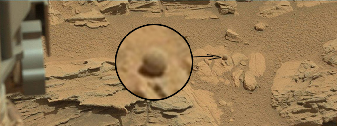 ‘Traffic light’ and perfectly-shaped ball spotted on Red Planet 3 002