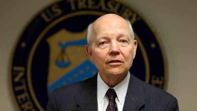 Pressure builds on Trump to replace Obama's IRS Commissioner 1 54