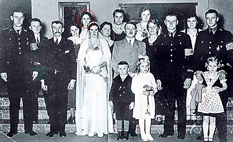 "Hitler was the perfect boss" Former maid breaks her silence on the ‘charming’ dictator 2 Hitler