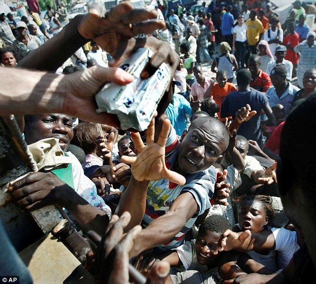 Stupid Behavior After Haiti Earthquake - Shocking Photo Gallery 73 article 1244034 07E6798F000005DC