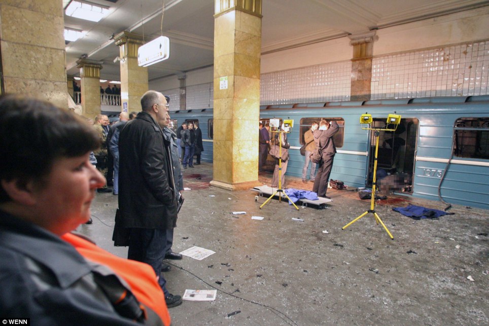 Two muslim suicide bomber women kill at least 37 people in bomb attacks on Moscow metro 3 article 1261502 08EB60B6000005DC
