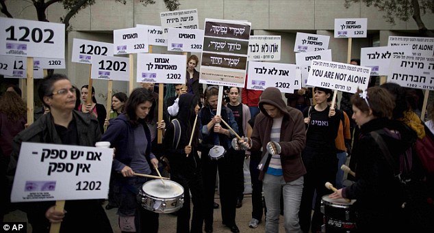 Former Israel president faces 4 years in jail after being found guilty of rape 4 article 1342673 0C9B4ABD000005DC