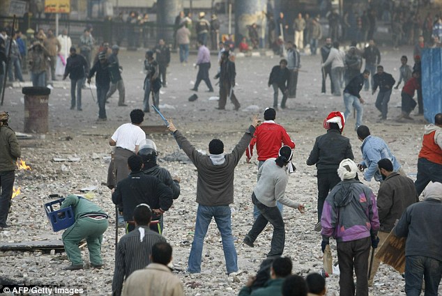 Obama intervenes? U.S. in talks with Egypt about Mubarak’s immediate resignation 7 article 1353344 0D068ED9000005DC