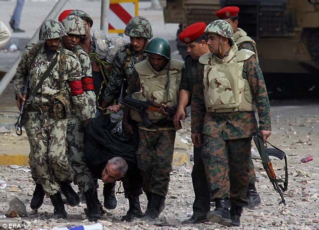 Obama intervenes? U.S. in talks with Egypt about Mubarak’s immediate resignation 10 article 1353344 0D074338000005DC