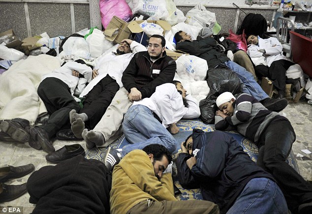 Obama intervenes? U.S. in talks with Egypt about Mubarak’s immediate resignation 11 article 1353344 0D076A1F000005DC