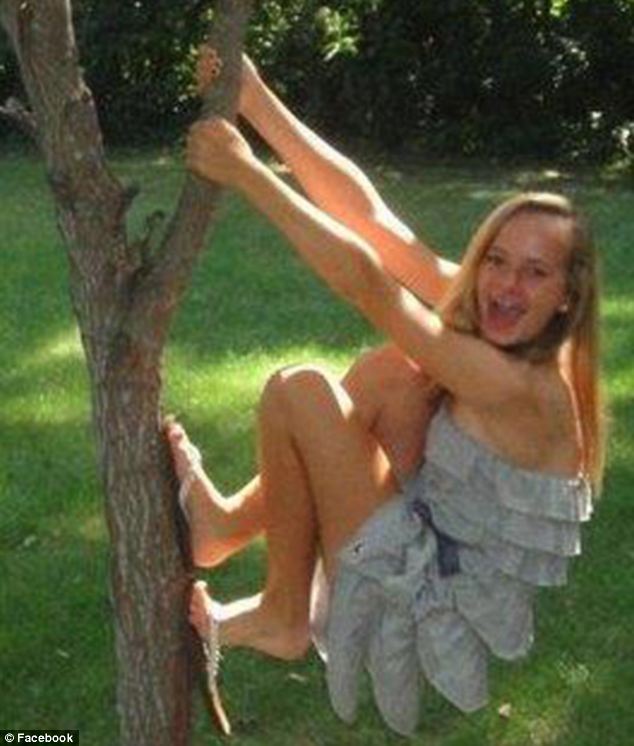 Sick Killer Taunted Mom With Texts From Dead 14-Year-Old Girl's Phone 3 article 2055015 0E924FCA00000578