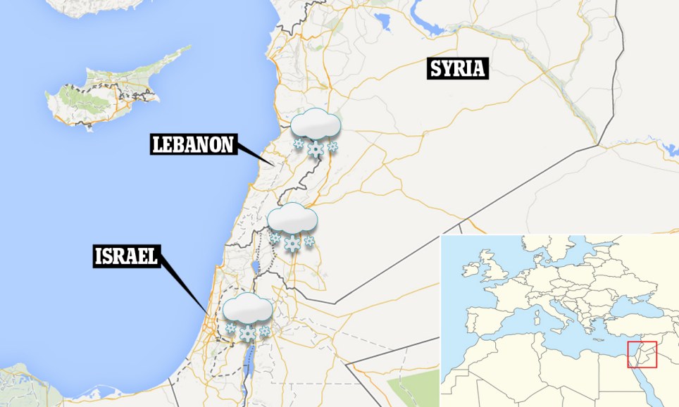 First snowstorm in 100 years hits Middle East 4 article 2523259 1A16844400000578