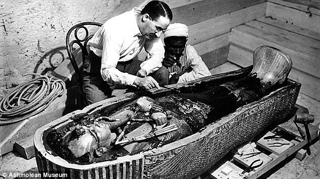 King Tut's parents were brother and sister claims virtual autopsy 4 1413803553009 wps 6 Carter jpg