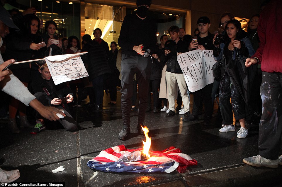 Riots Getting out of Control, They are now shouting "Kill Trump" 20 3A37A54000000578 3922098 image a 39 1478747994823