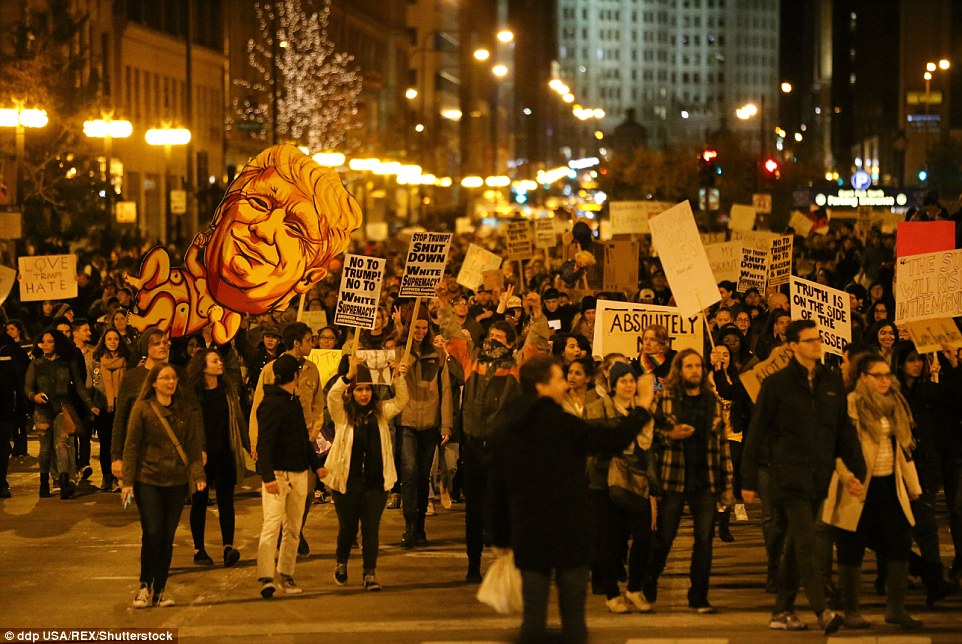Riots Getting out of Control, They are now shouting "Kill Trump" 40 3A3B4FAE00000578 3922098 image m 9 1478784134103