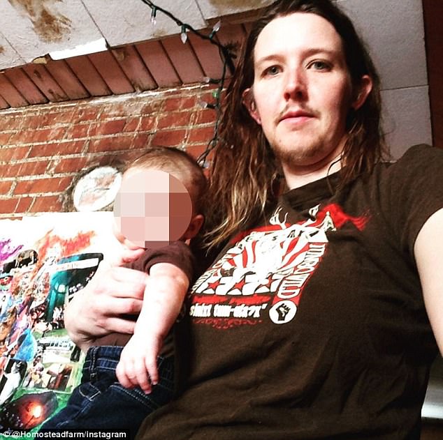 8-month-old Canadian Baby's Health Card may be the World's First to be Marked with Gender 'Unknown' 2 41F6D6D400000578 0 image a 42 1499003786997