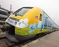 World’s first Hybrid Train makes inaugural trip in France 1 train hybride bibi bombardier electric diesel afp bg