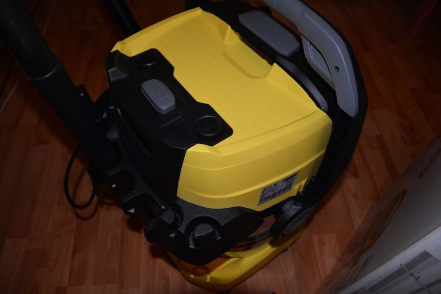 Karcher Vacuum SE and MV Series Review 19 Karcher MV5 Premium 5