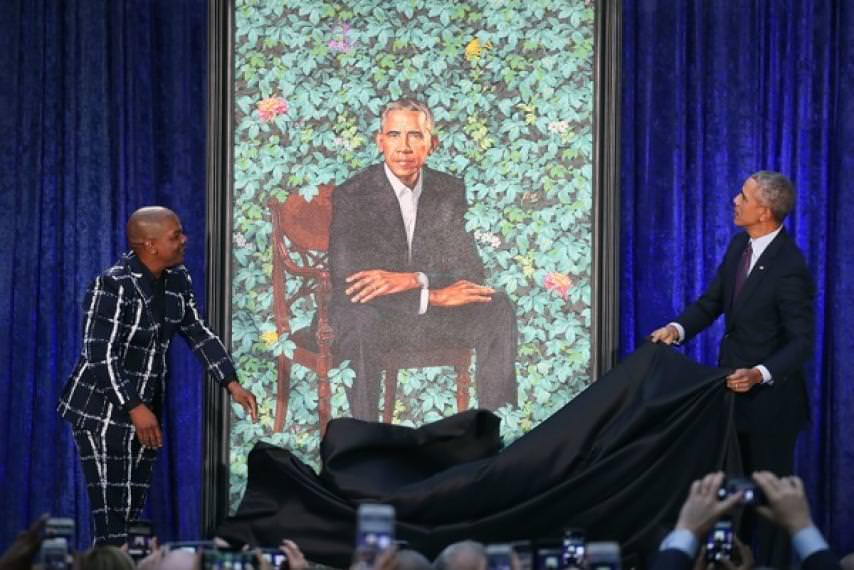 Obama's historic Presidential Portrait features Sperm on his Forehead 2 mRcwEN4