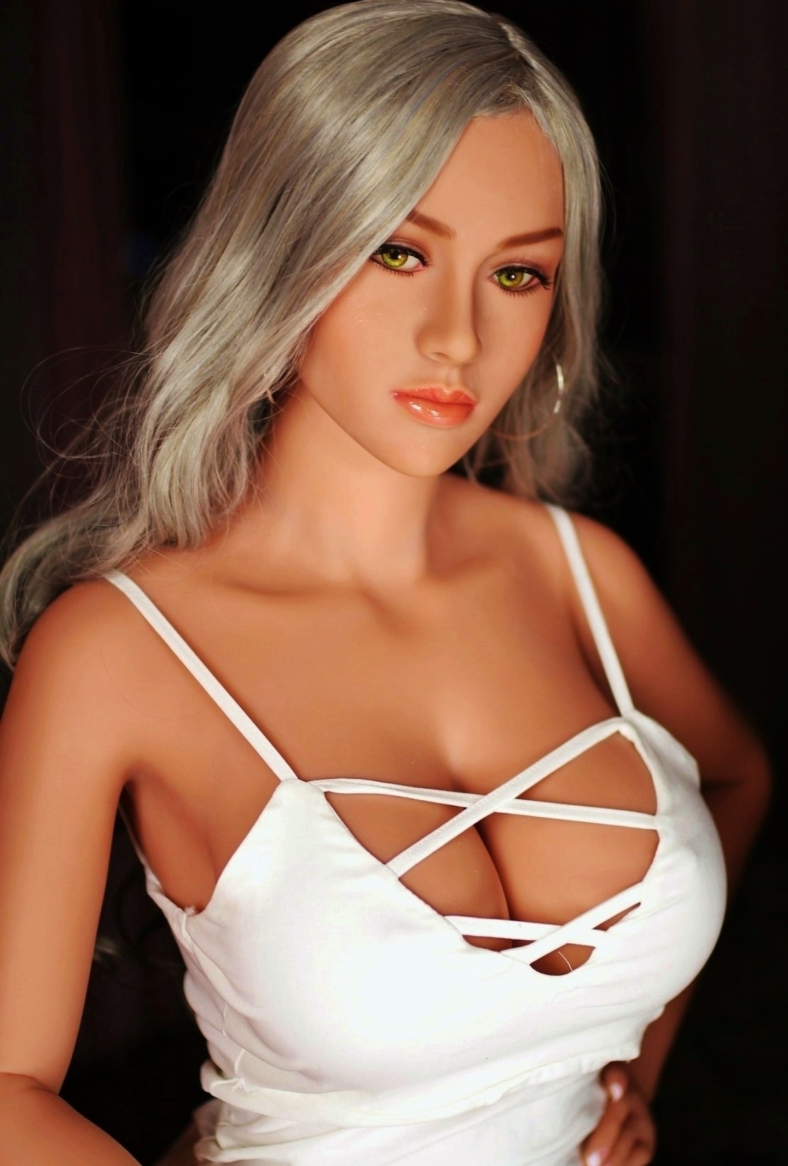 European Brothels fire escorts, buy Silicone Sex Dolls as MGTOWs cheer, Feminists Call for BAN 7