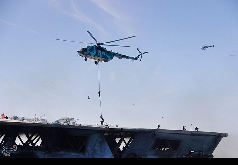 Iran bombs 'mock' US Aircraft Carrier in naval drills 7 B sfzXhW4AIoLjt