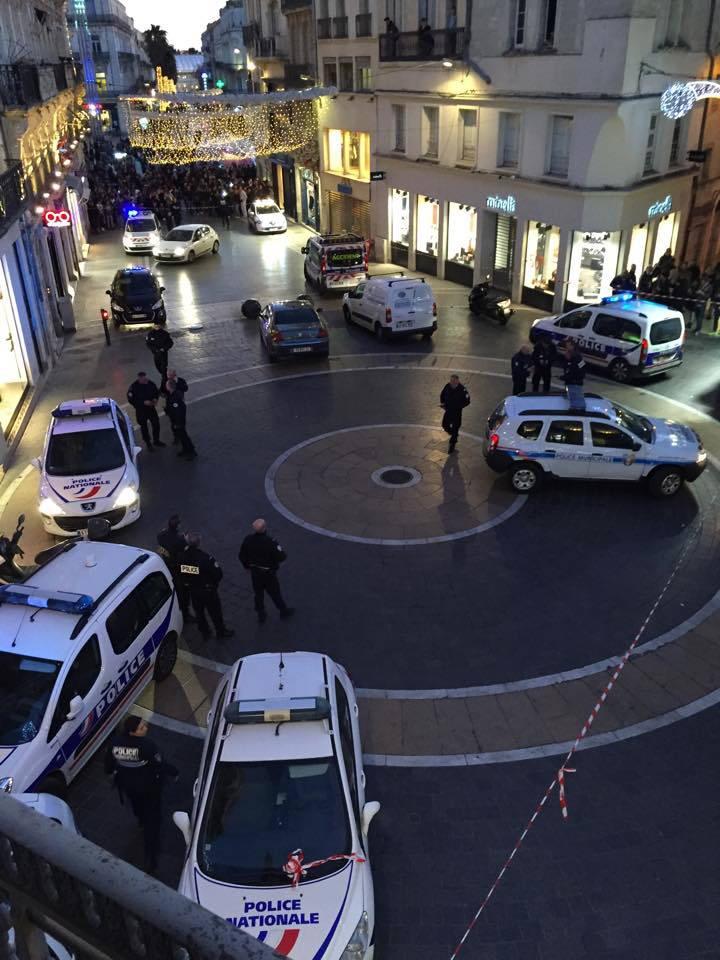 Hostage situation in a jewellery store in Montpellier, France 1 B67Koq9IMAAIycn